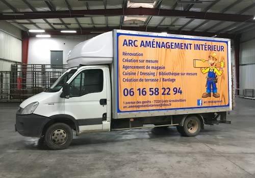 Personnalisez votre camion avec le marquage publicitaire